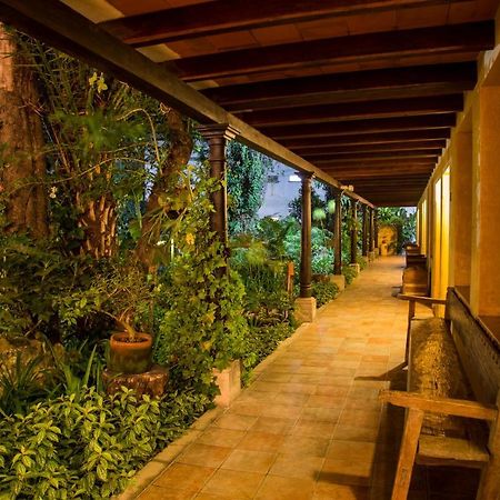 Hotel Las Farolas Антигуа-Гватемала Экстерьер фото