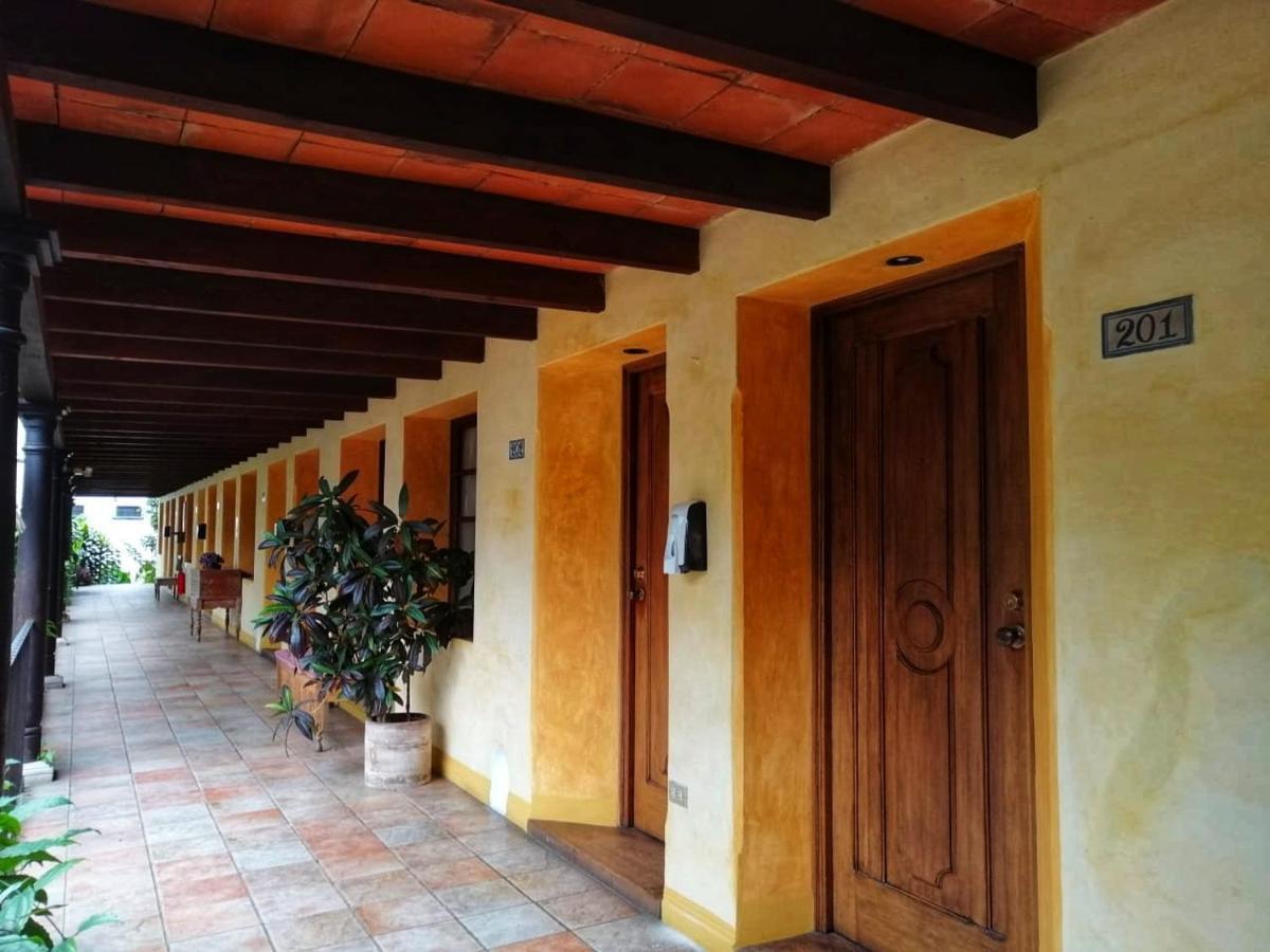 Hotel Las Farolas Антигуа-Гватемала Экстерьер фото