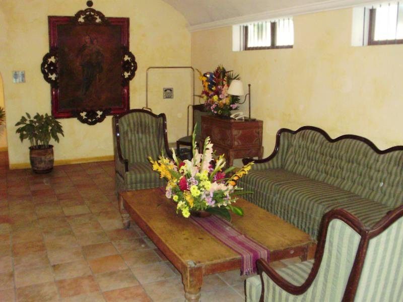 Hotel Las Farolas Антигуа-Гватемала Экстерьер фото